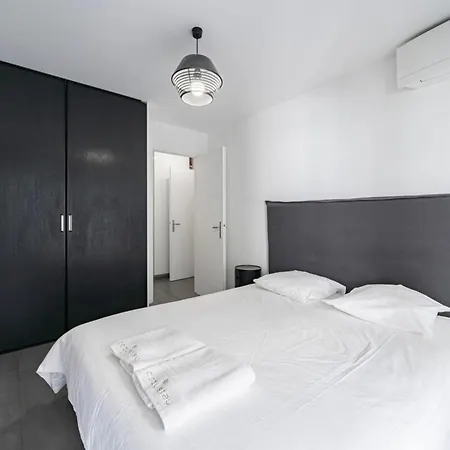 Cozystay - Brand New 3 Bedrooms 2min Walk To Carlton شقة كان