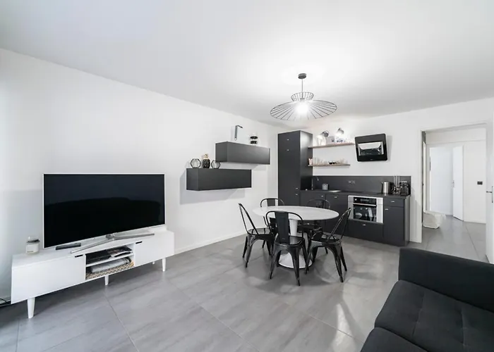 Cozystay - Brand New 3 Bedrooms 2min Walk To Carlton Cannes